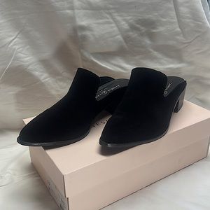 Chinese Laundry, Marnie mule, size 8.5 women’s, black suede